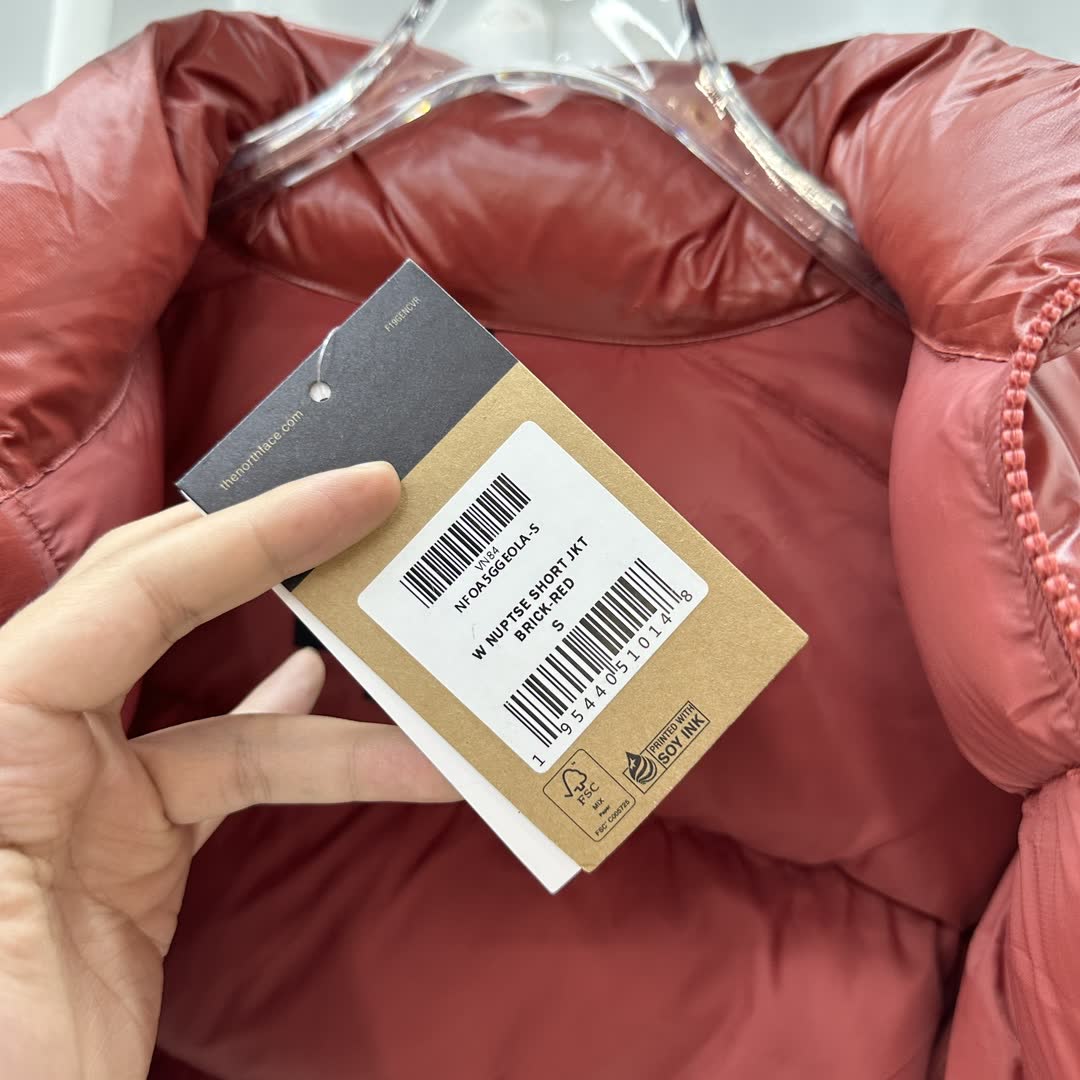 The North Face Nuptse Short Down Jacket NF0A5GGE